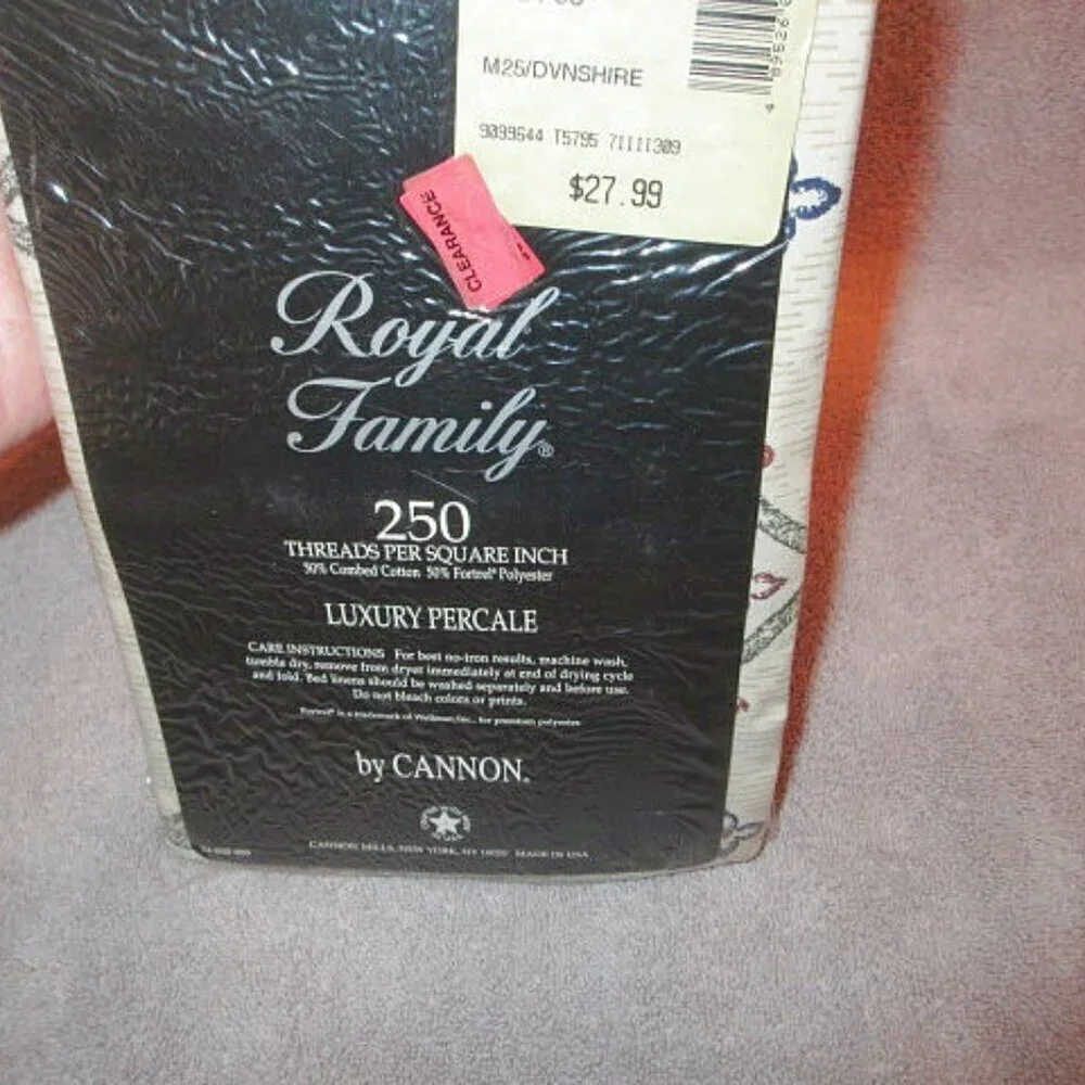 Vtg Cannon Royal Family Devonshire Pillowcases King Set Of 2 Cotton Percale NEW
